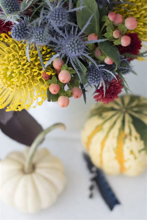 Beautiful DIY fall flower arrangement ideas to make at home - Cuckoo4Design