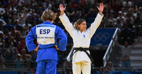 Jo Judo Shirine Boukli La Premi Re M Daille Pour Les Bleus