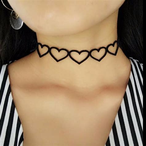 Vintage 90s Black Velvet Leather Heart Lace Choker Necklace Women