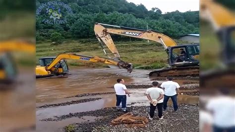 Bad Day Extreme Idiots At Work Skills Heavy Equipment Machines