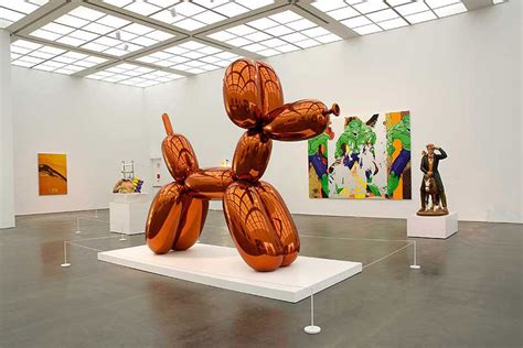 Jeff Koons’ Balloon Dog Sculpture Just Sold for Record $58.4 Million ...