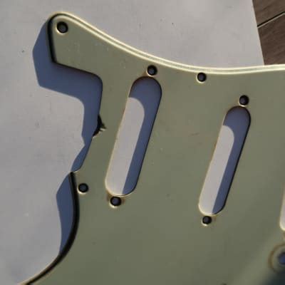 Left Handed Fender Stratocaster 62 Pickguard AVRI Mint Green Reverb