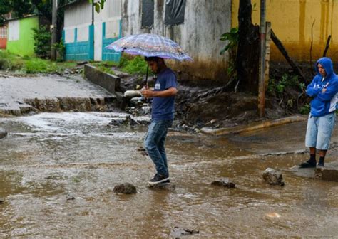 Pronostican más lluvias con tormentas eléctricas para este fin de