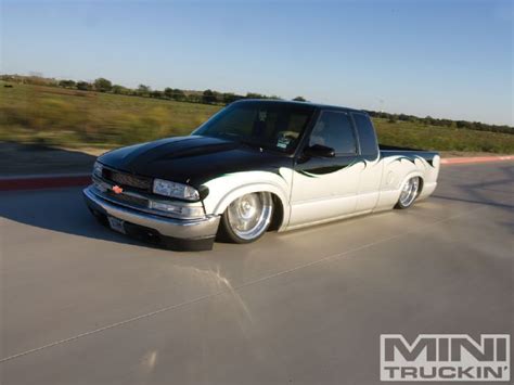 2001 Chevy S10 Custom Chevy Trucks Mini Truckin Magazine Chevy