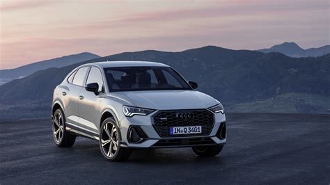 2020 Audi Q3 Sportback Debuts With New Grille Coupe Roof Autoevolution