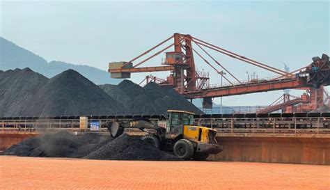 COSCO SHIPPING Logistics Delivers Coal From Xinjiang