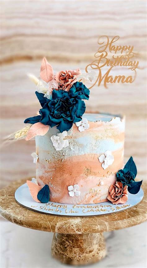 Pretty Cake Decorating Designs Weve Bookmarked Peach Tone Birthday