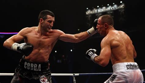 Carl Froch tells story of 'roll around' brawl with sparring partner who ...