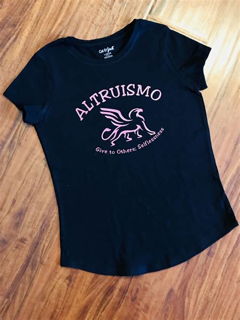 “Altruismo” shirt for school house system | House shirts, School shirts ...