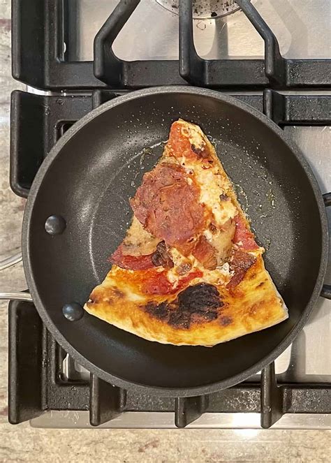 The Best Absolute Way To Reheat Leftover Pizza 42 OFF