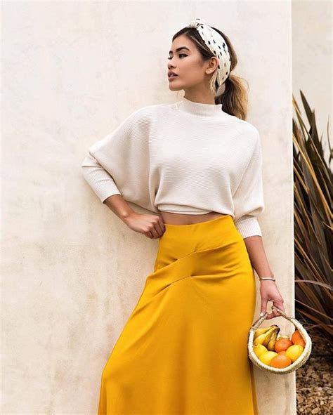 40 Yellow Outfits in Fashion Ideas 27 – Style Female