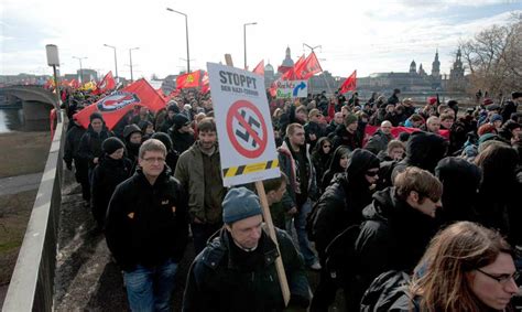 Tausende folgen Bündnis Dresden nazifrei Deutschland Badische Zeitung