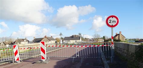 Carentan Fermeture Du Pont Trucker Entre Carentan Et Saint Hilaire