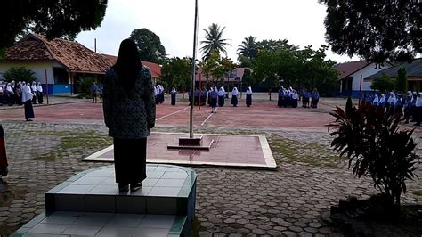 Upacara Peringatan Hari Kartini April Smp Negeri Tanjung