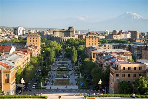 Elevation of Yerevan, Armenia - Topographic Map - Altitude Map