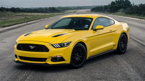 Yellow Mustang Wallpapers - Wallpaper Cave