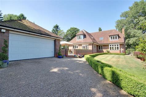 Mill Lane Elloughton 4 Bed Detached House For Sale £860 000