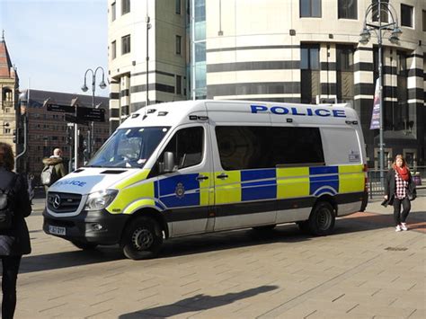 West Yorkshire Police Public Order Unit Yj67 Dyp Finally Flickr