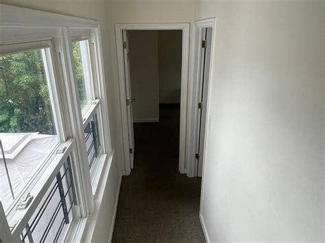 34 Shipman Ave FLOOR 2 Yonkers NY 10704 Zillow