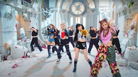 The Ultimate Kpop Dance Guide: Become an Iconic Kpop Dancer