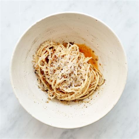 15 Creamy Rich Carbonara Recipes