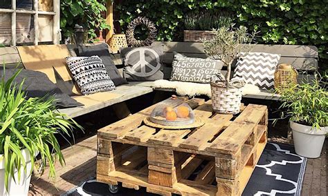 Ideas para decorar tu jardín patio o terraza con palets Foto 1