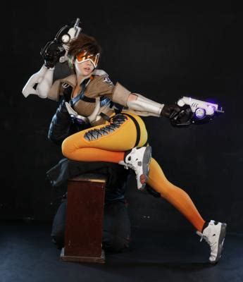 Tracer ( Overwatch Cosplay )from Top 10 Best Overwatch Cosplays List