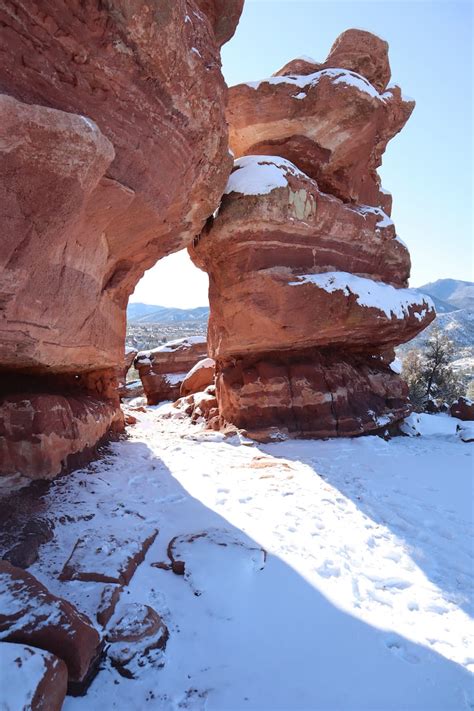 Garden of the Gods in Winter: Best Hikes, Activities, & Tips