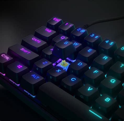 ‏מקלדת SteelSeries Apex 9 Mini - מקלדות גיימינג