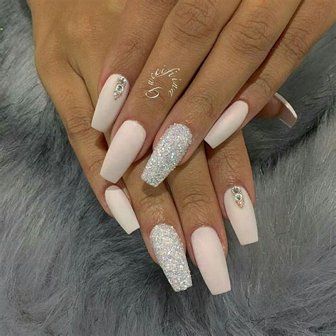 Iiiannaiii Engagement Nails Pretty Nails Cute Nails