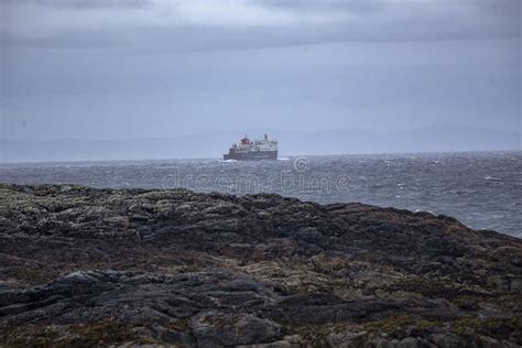 The Tiree Ferry Leaving the Island Stock Photo - Image of gott, island ...