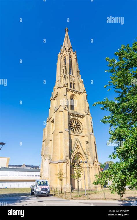 Metz campanario de la Iglesia de la Guarnición Templo de Garnison en