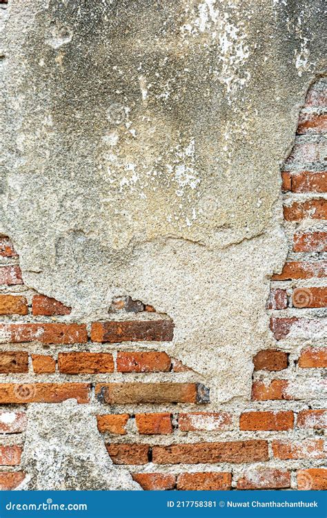 Viejas Grietas De Cemento De Pared En Mal Estado Es Ladrillo Visible