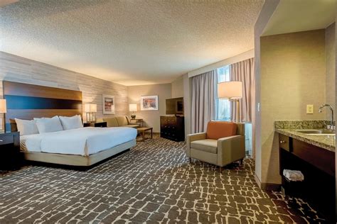 DoubleTree by Hilton Hotel Denver - Aurora, Aurora, CO Jobs ...