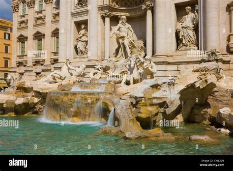 Trevi Fountain, Rome, Italy Stock Photo - Alamy