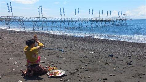 Tradisi Nyepi Segara Di Nusa Penida Bali Wujud Bhakti Dan Syukur Ke