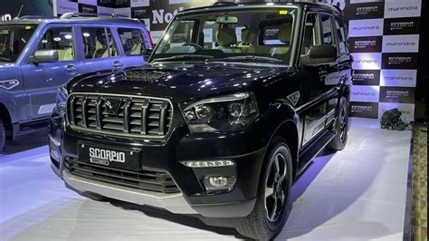 Mahindra Scorpio Classic नई महदर सकरपय कलसक एसयव क