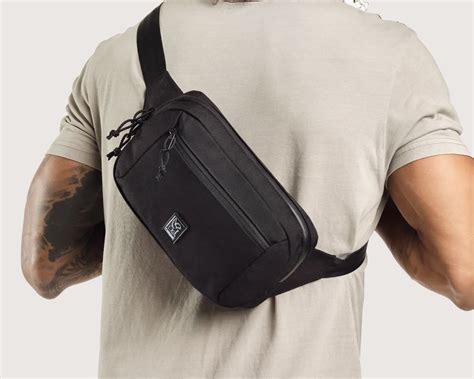 14 Best Fanny Packs For Men Aka Belt Bags And Hip Packs Werd