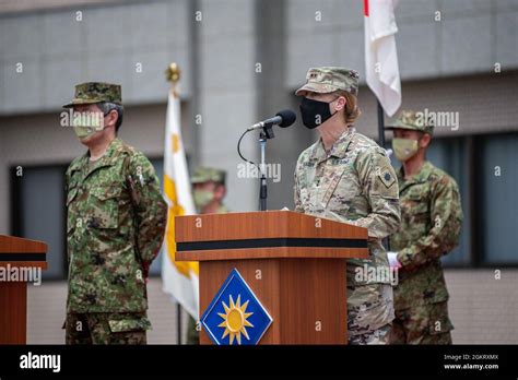 Maj Gen Laura Yeager Th Infantry Division Commander Lt Gen Shin