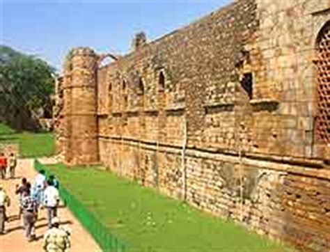 New Delhi Attractions Nearby: New Delhi, India