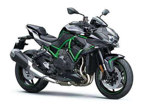 25 Best Naked Motorcycles You Can Buy Right Now