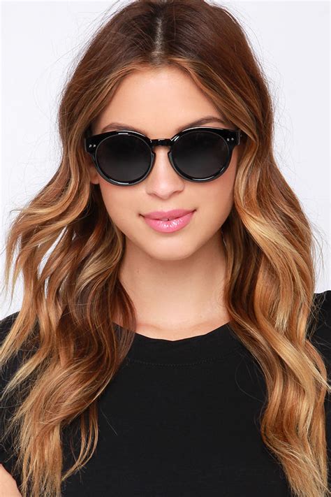 Chic Black Sunglasses Rounded Sunglasses 14 00