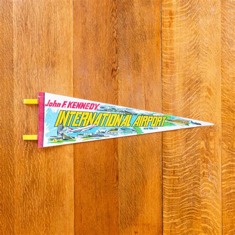 JFK Airport New York Vintage Felt Pennant Retro Wall Decor – Eagle's