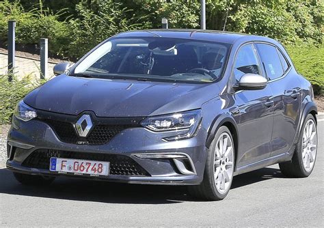 Nuova Renault Megane RS 2018 Ecco Le Prime Foto Spia News Automoto It