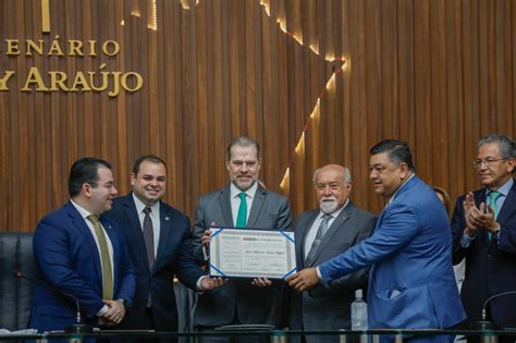 Aleam Dermilson Chagas Discursa Em Agradecimento A Dias Toffoli Em