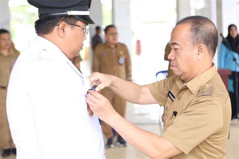 Lantik Sejumlah Pejabat Bupati Seruyan Minta Segera Serah Terima