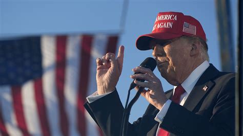 Usa Arrestato Un Uomo Armato Durante I Controlli Al Comizio Di Trump