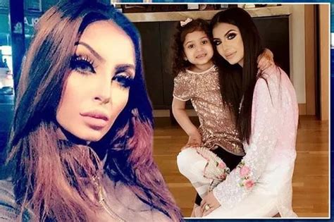 Pregnant Faryal Makhdoom Goes Back To Hustlin As She Reveals Heartbreaking Details About