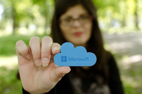 Microsoft Azure - Benefits and Benefits - Bleuwire