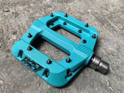 Review Race Face Chester Flat Pedals Roadcc